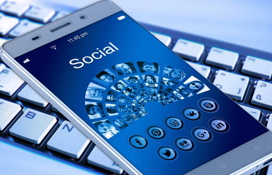 9 praktycznych porad, jak prowadzić firmowy fanpage 8 9 praktycznych porad, jak prowadzić firmowy fanpage - ContentMarketingPRO.pl